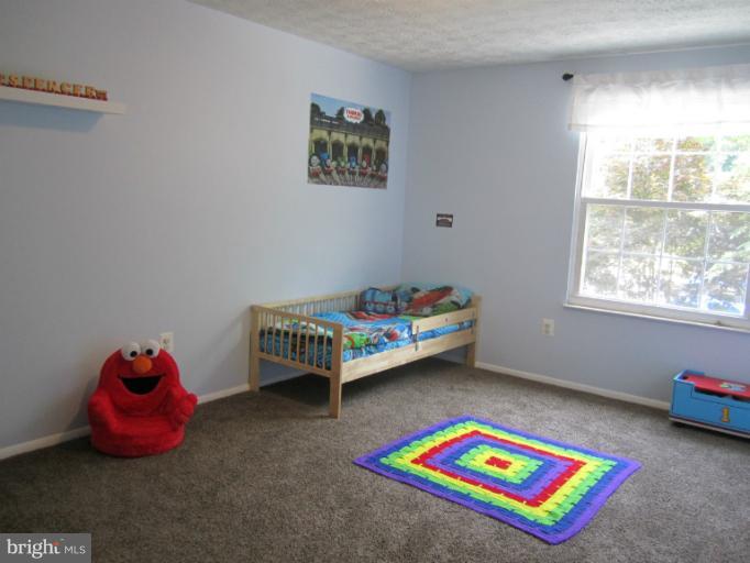 2610 Parallel Path Abingdon, MD 21009 - Photo 15 of 30 Bedroom