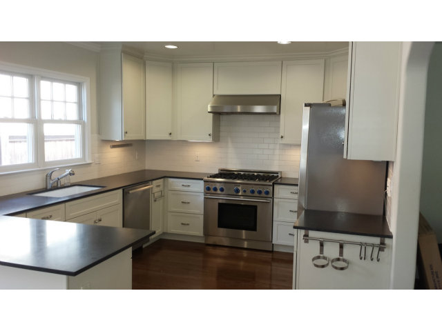 1350 Johnson Street Menlo Park, CA 94025 - Photo 2 of 5