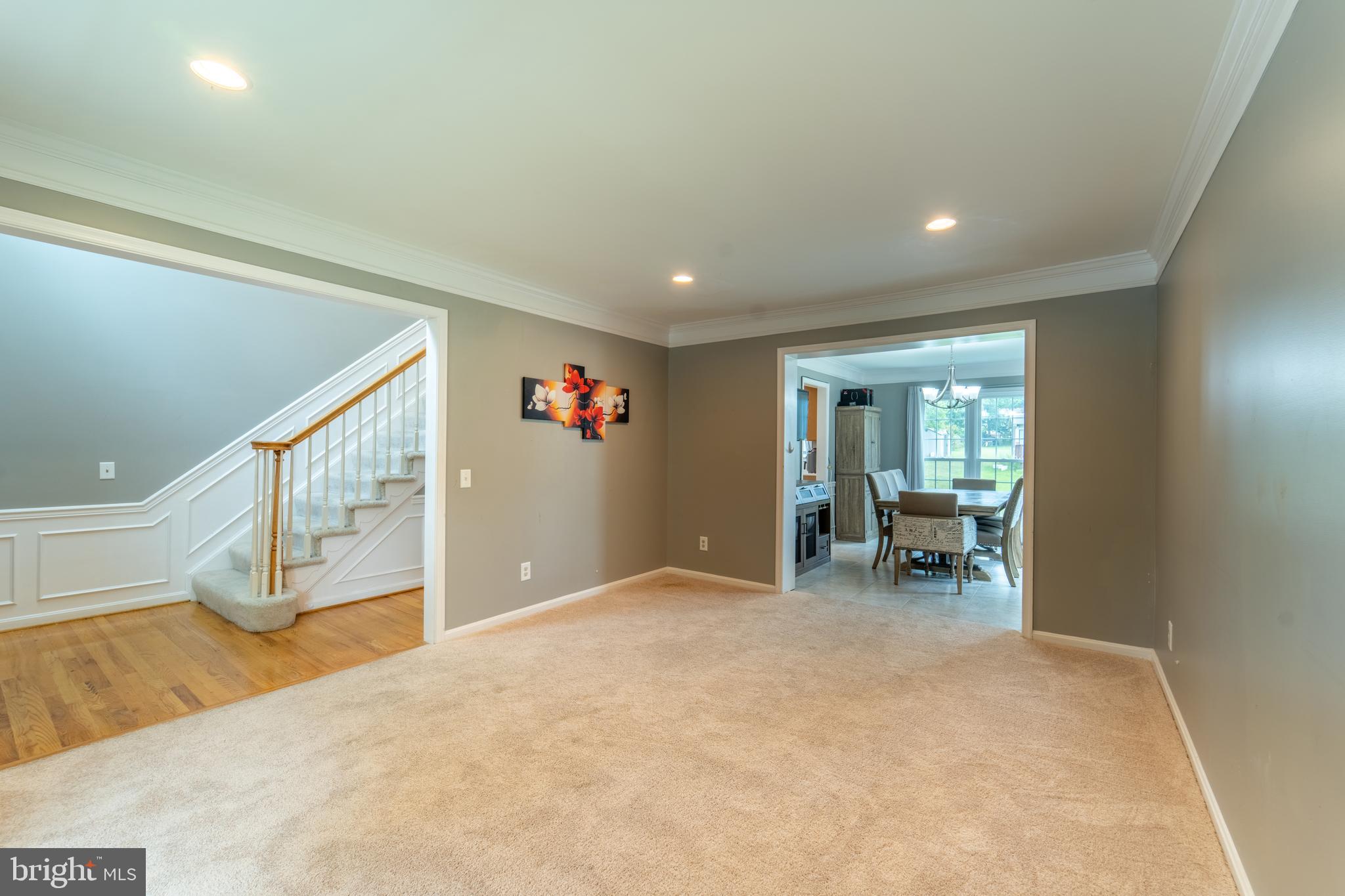 8806 Bovelder Drive Laurel, MD 20708 - Photo 5 of 37