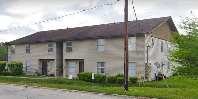 $680 | 210 North Beglis Parkway, Sulphur, LA 70663