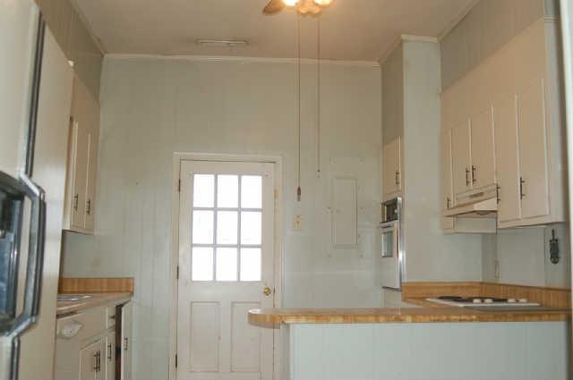 4993 Smiley Road Chapel Hill, TN 37034 - Photo 9 of 15 Gallery Image 9