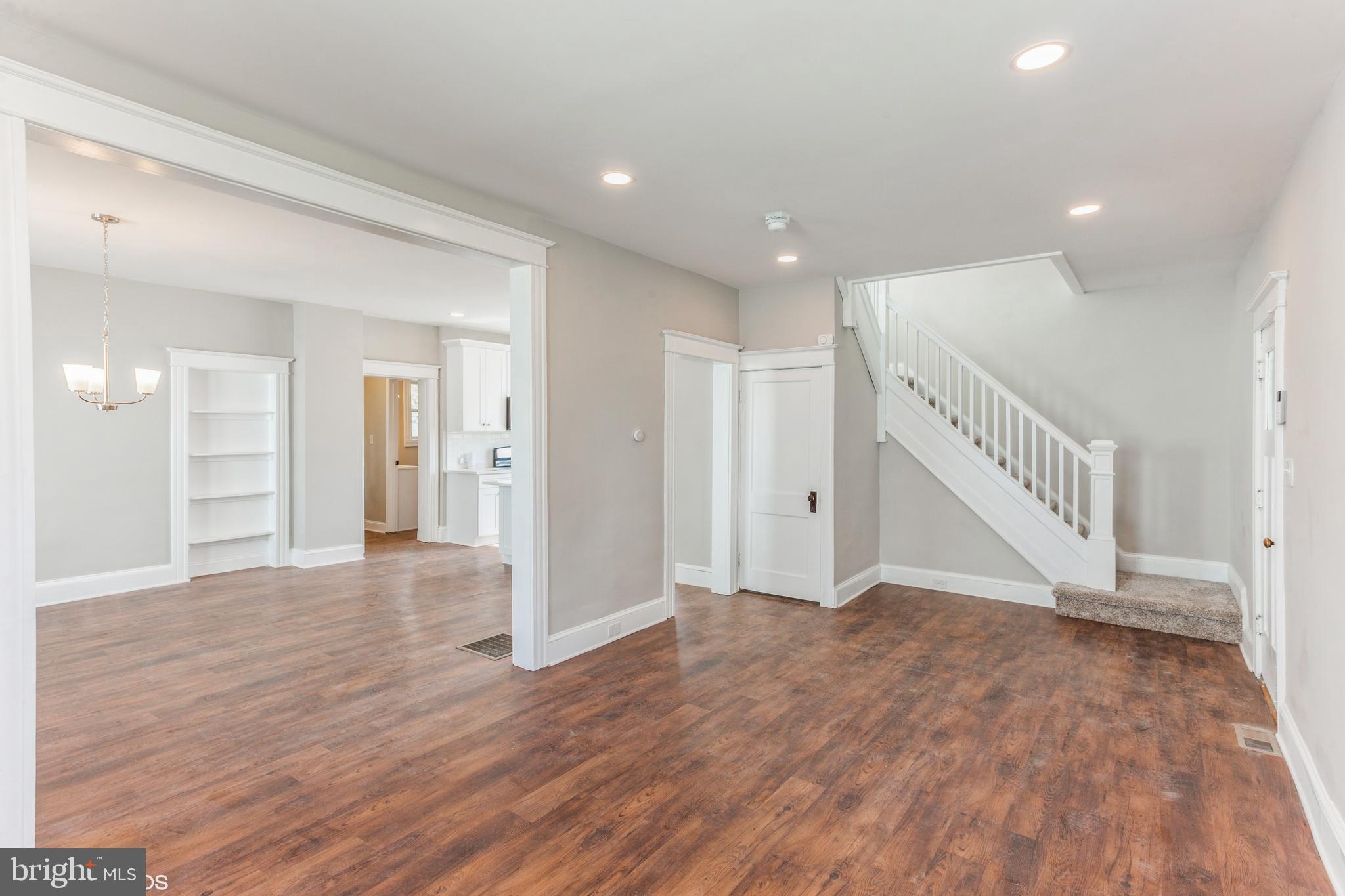 4426 Raspe Avenue Baltimore, MD 21206 - Photo 5 of 15 Interior