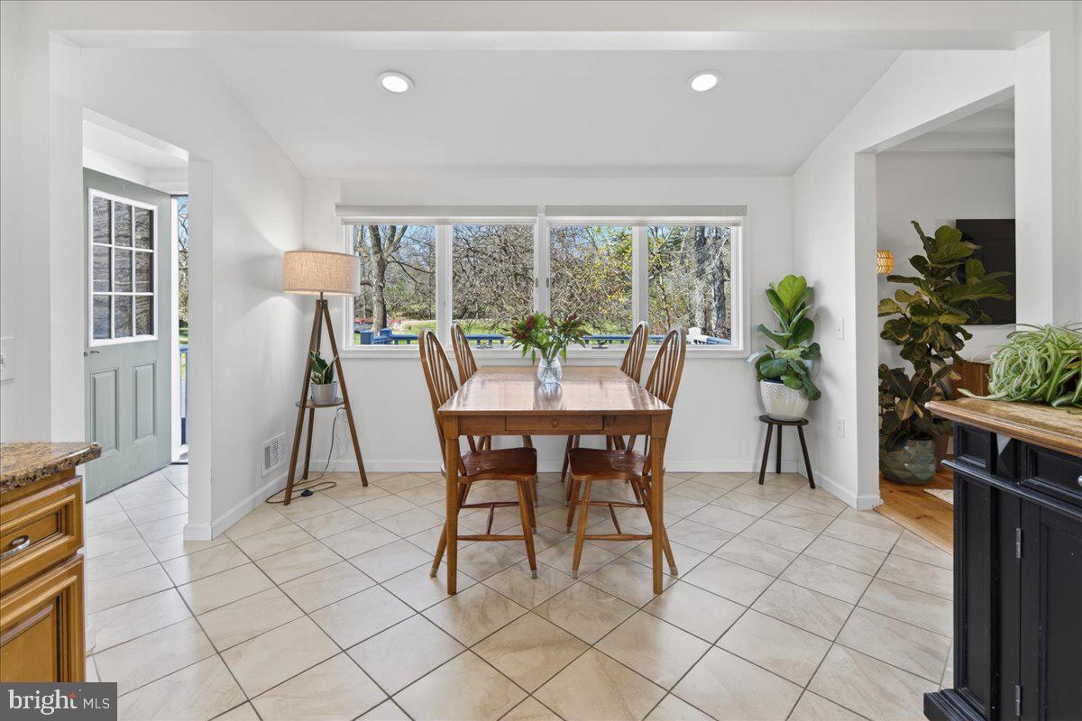 487 Federal City Road Pennington, NJ 08534 - Photo 13 of 42