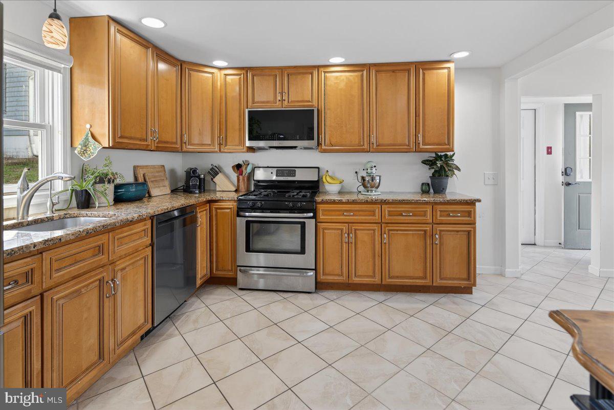487 Federal City Road Pennington, NJ 08534 - Photo 10 of 42