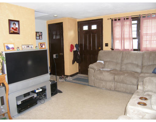 36 Regency Drive, Unit 36 Holliston, MA 01746 - Photo 3 of 14