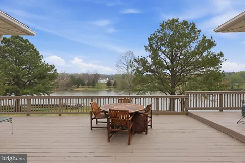 $1,095,000 | 21 Meridan Lane, Stafford, VA 22556