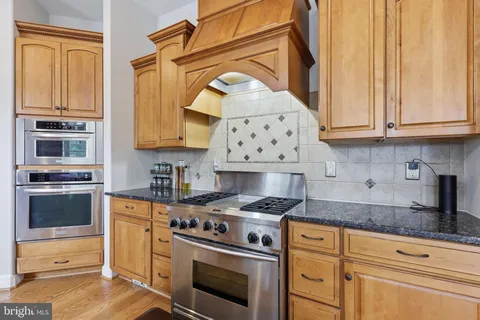 $1,095,000 | 21 Meridan Lane, Stafford, VA 22556