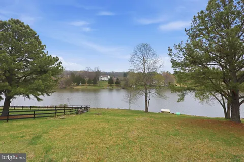 $1,095,000 | 21 Meridan Lane, Stafford, VA 22556