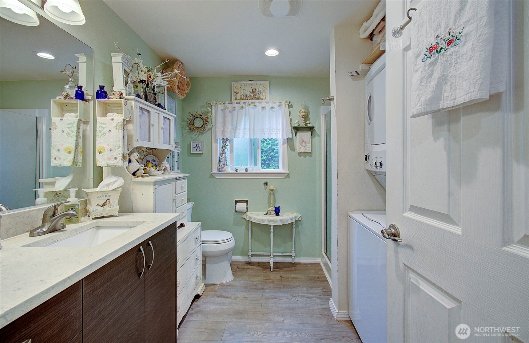 2311 Southwest 6th Avenue, Unit 10 Camas, WA 98607 - Photo 22 of 29 Gallery Image 22