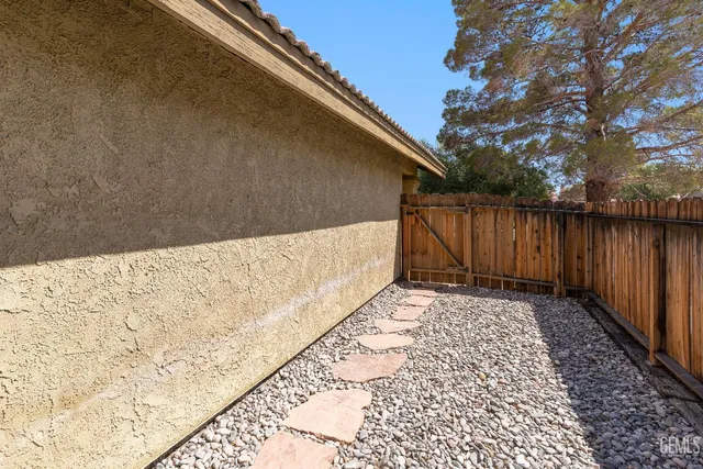 a backyard of a house