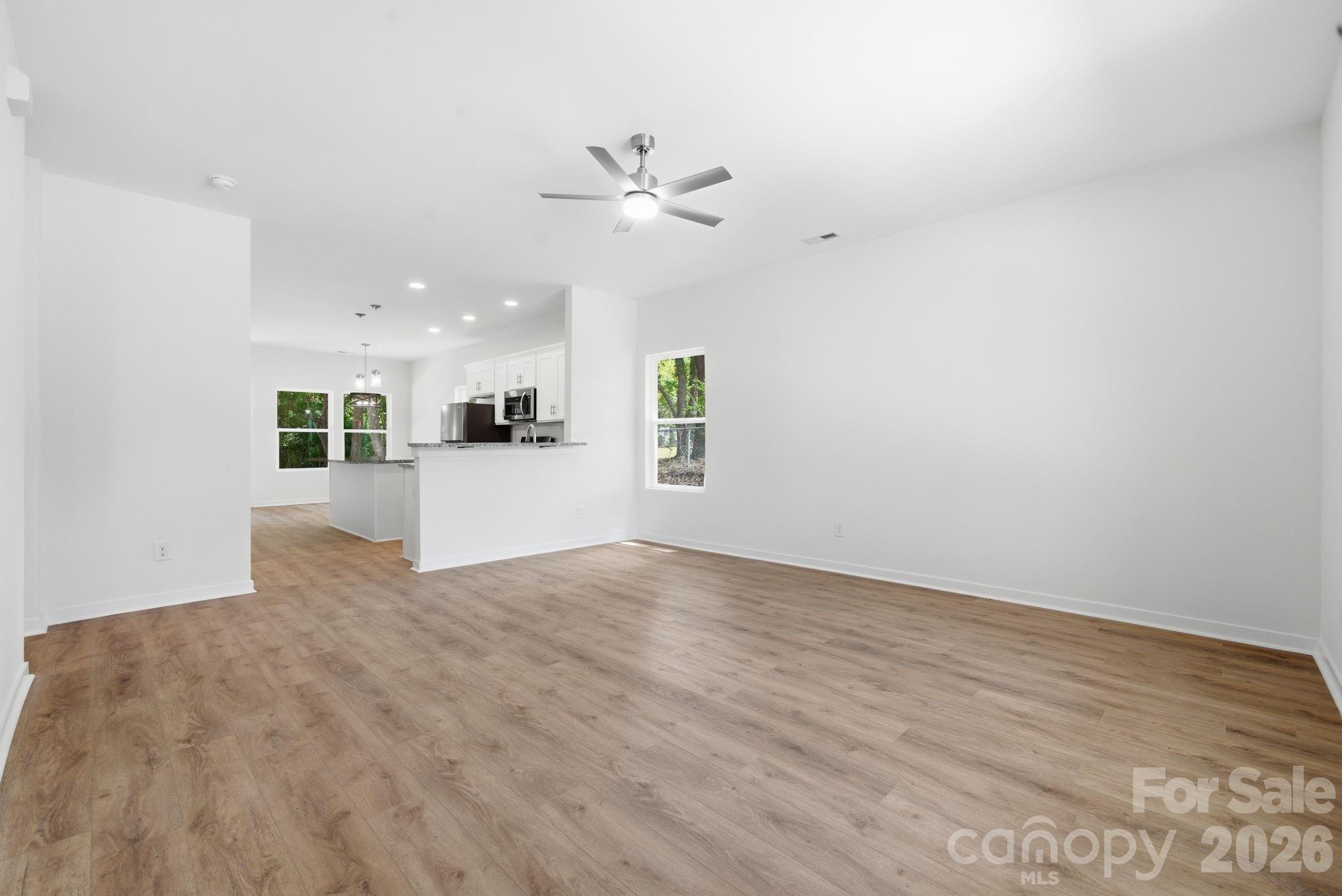 1150 Sloop Avenue Kannapolis, NC 28083 - Photo 4 of 32