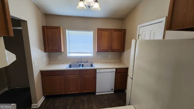 $1,350 | 405 South Ashley Street, Kingsland, GA 31548