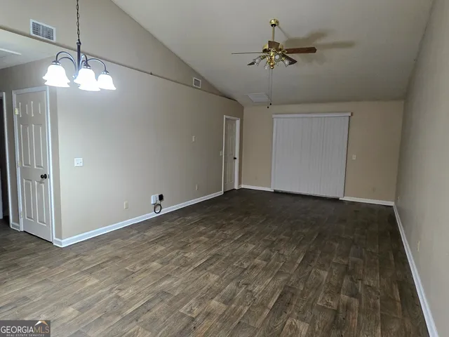 $1,350 | 405 South Ashley Street, Kingsland, GA 31548