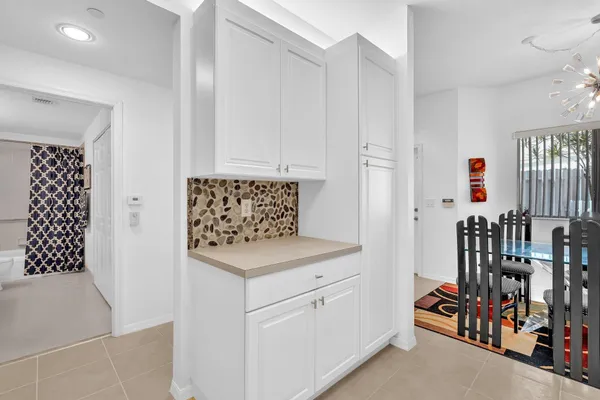 $185,000 | 7775 Yardley Drive, Unit 110, Tamarac, FL 33321