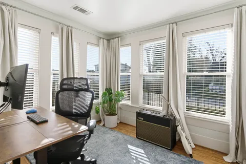 $615,000 | 727 East 25th Street, Houston, TX 77008