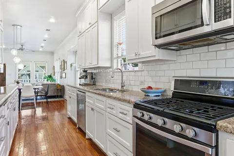 $615,000 | 727 East 25th Street, Houston, TX 77008