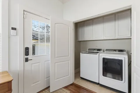 $615,000 | 727 East 25th Street, Houston, TX 77008