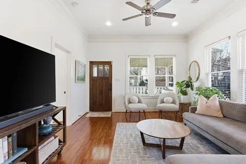 $615,000 | 727 East 25th Street, Houston, TX 77008