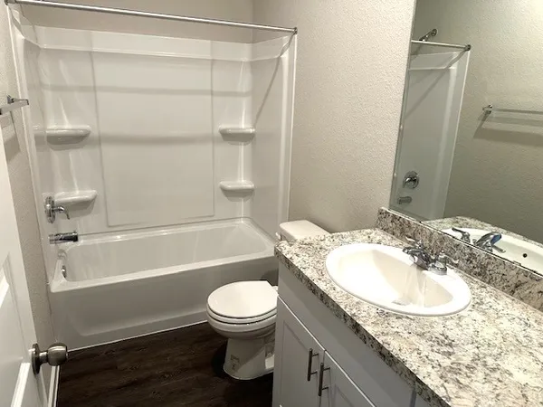 $2,050 | 21723 Springhill Grove Lane, Waller, TX 77484