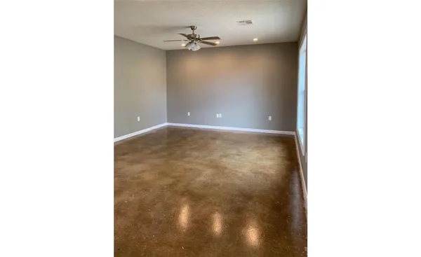 $955,000 | 513 West Lagrange Street, Lake Charles, LA 70605