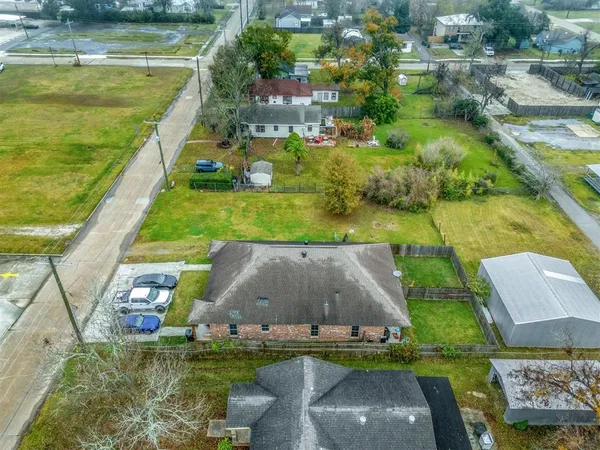 $955,000 | 513 West Lagrange Street, Lake Charles, LA 70605