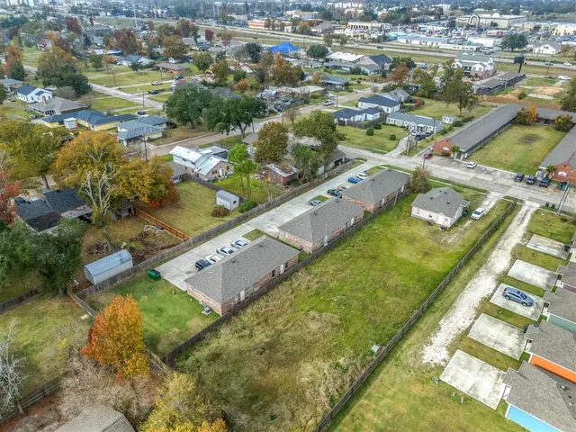 $955,000 | 513 West Lagrange Street, Lake Charles, LA 70605