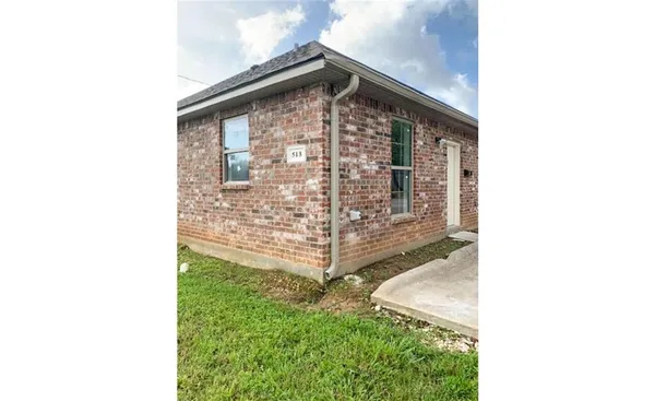 $955,000 | 513 West Lagrange Street, Lake Charles, LA 70605
