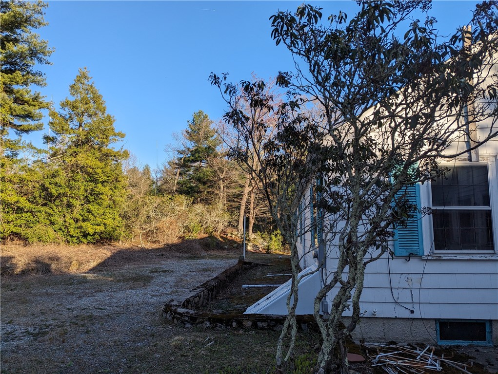57 William Henry Road Scituate, RI 02857 - Photo 3 of 18