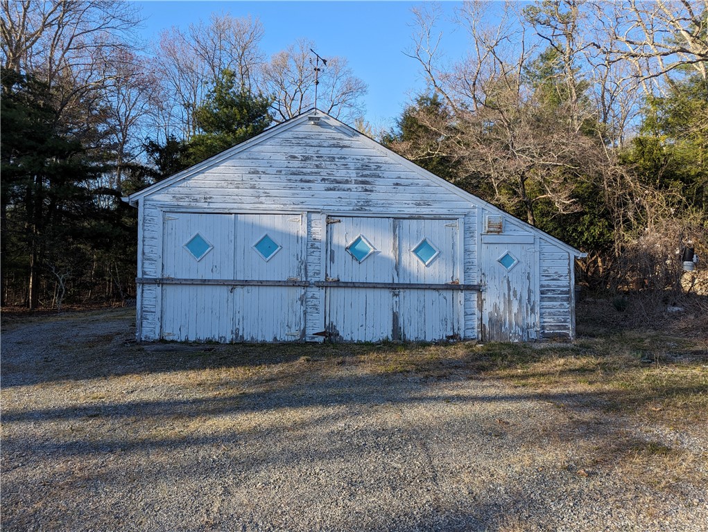 57 William Henry Road Scituate, RI 02857 - Photo 4 of 18