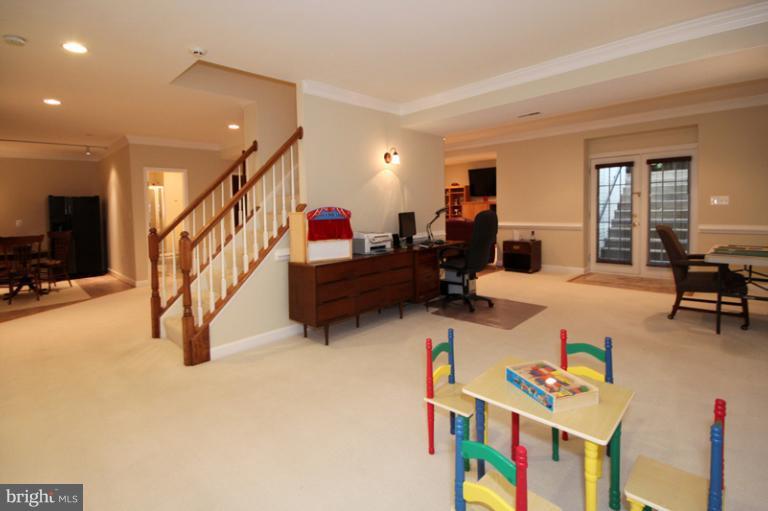 9382 Colbert Court Fairfax, VA 22032 - Photo 14 of 30 Interior (General)