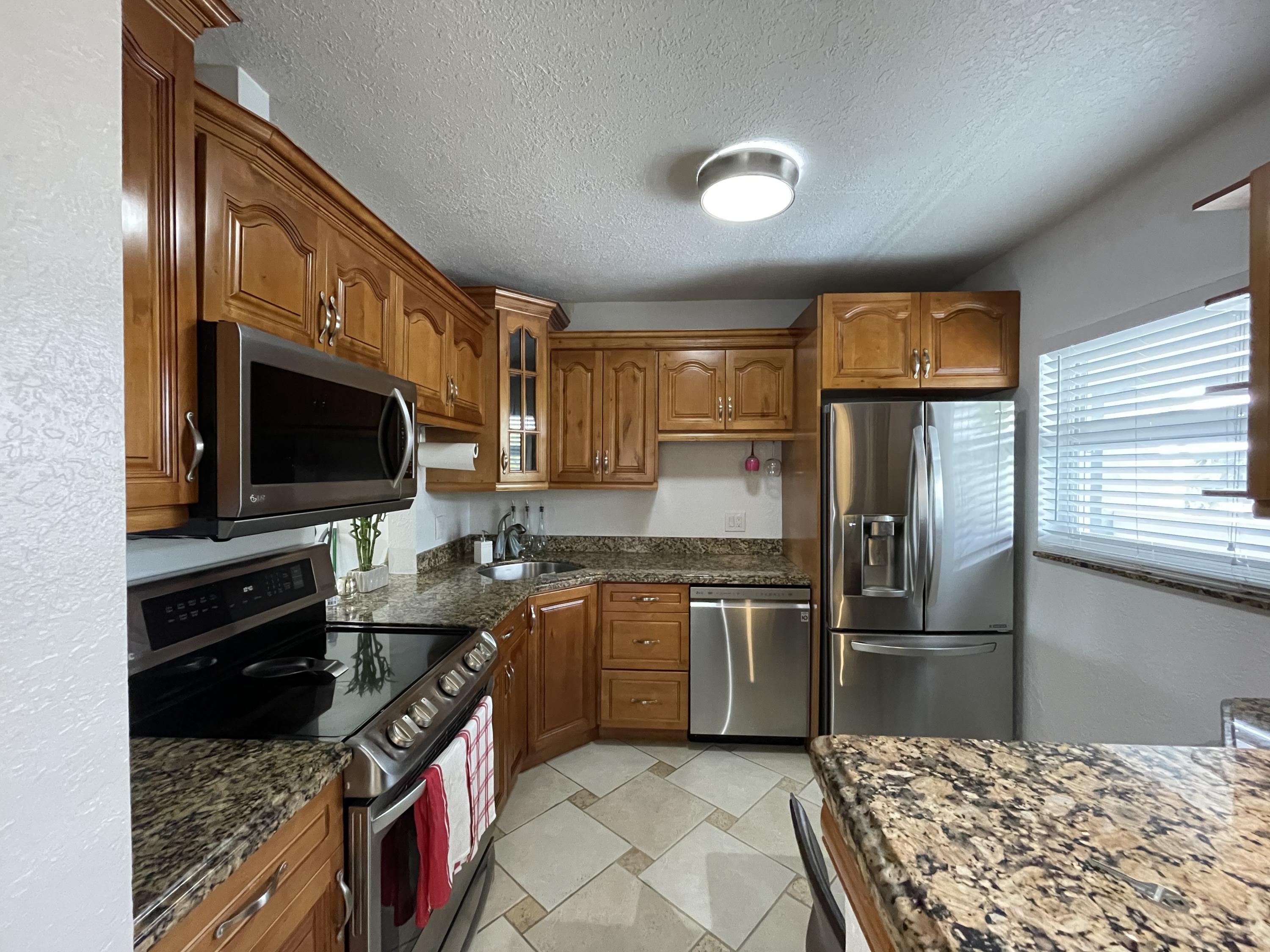 2980 Riverside Drive, Unit 3293 Coral Springs, FL 33065 - Photo 3 of 44 IMG_8202