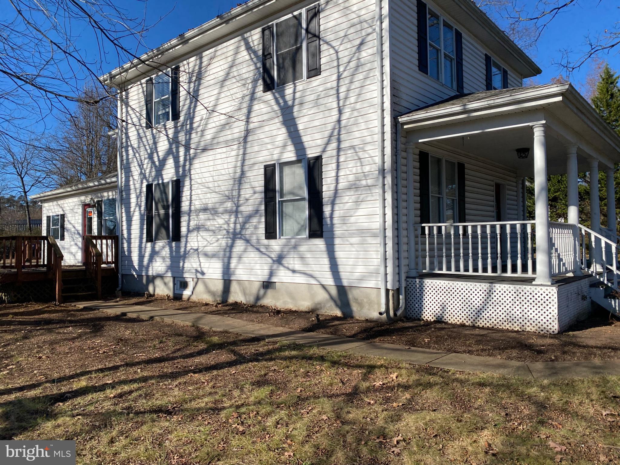 9292 Old Dumfries Road Catlett, VA 20119 - Photo 2 of 31 Charming home with inviting porch.