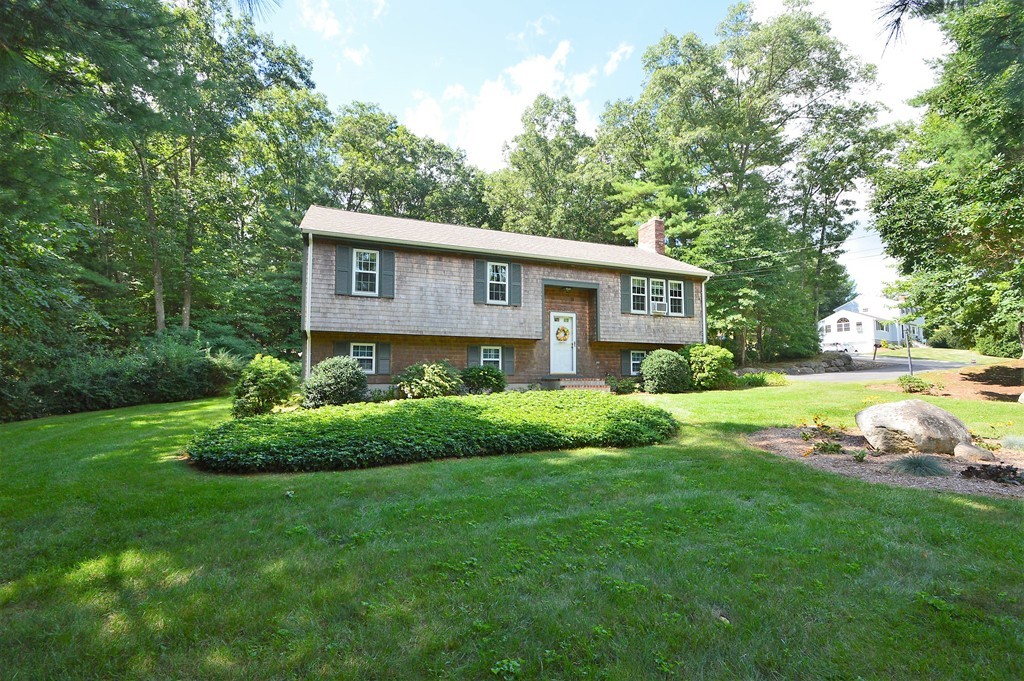 11 Longhill Road Franklin, MA 02038 - Photo 1 of 30 Gallery Image 1