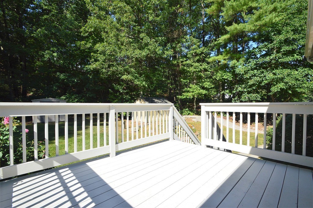 11 Longhill Road Franklin, MA 02038 - Photo 9 of 30 Gallery Image 9