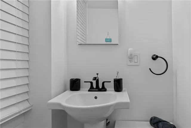 $2,198,000 | 13 Sherman Street, Newport, RI 02840