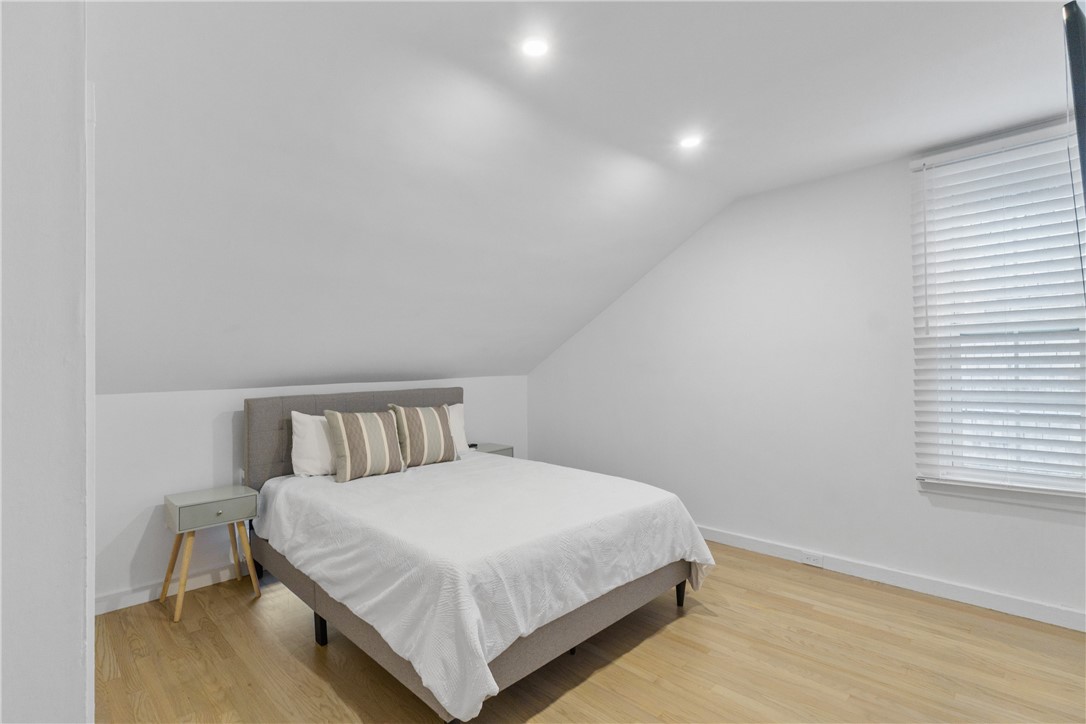 13 Sherman Street Newport, RI 02840 - Photo 34 of 50 Unit 3