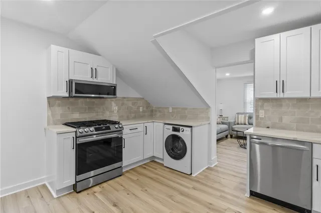 $2,198,000 | 13 Sherman Street, Newport, RI 02840