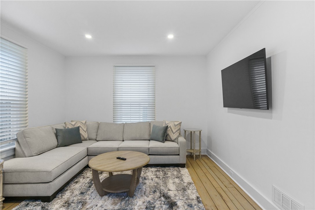 13 Sherman Street Newport, RI 02840 - Photo 42 of 50 Unit 4