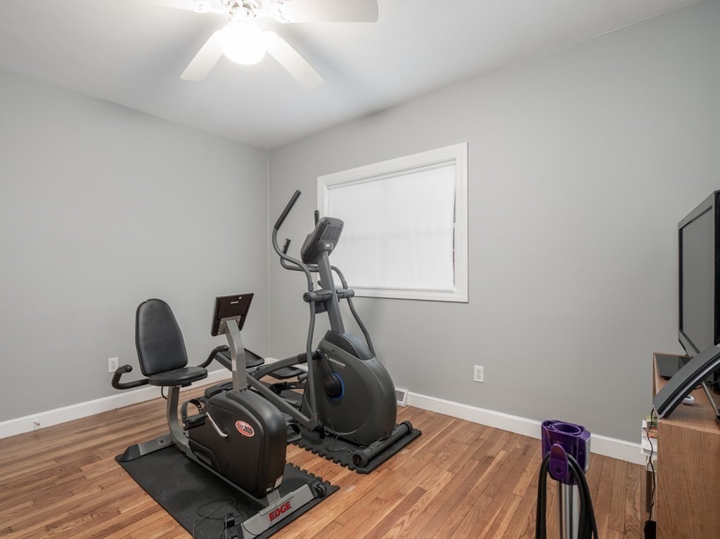 38 Country Road Westford, MA 01886 - Photo 21 of 40 Gallery Image 21
