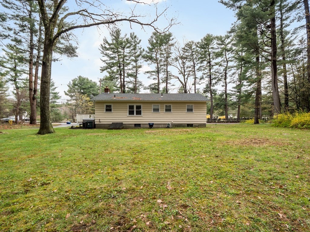 38 Country Road Westford, MA 01886 - Photo 3 of 40 Gallery Image 3