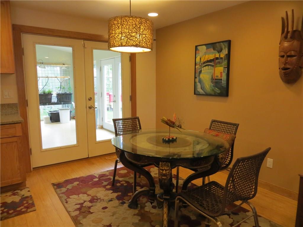 128 Upper Service Road Hookstown, PA 15050 - Photo 5 of 19 Dining Area w/Glass French Doors to 16x16 Florida Room.