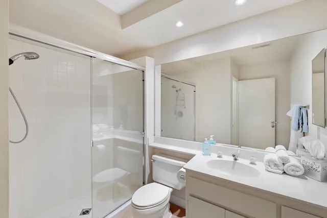 $425,000 | 786 Montana Vista Drive, Palm Desert, CA 92211