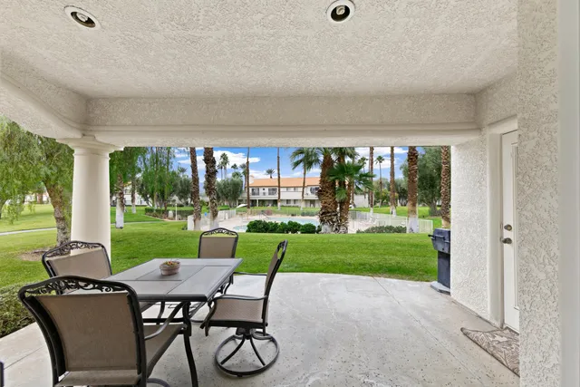 $425,000 | 786 Montana Vista Drive, Palm Desert, CA 92211