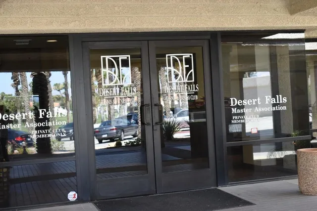 $425,000 | 786 Montana Vista Drive, Palm Desert, CA 92211