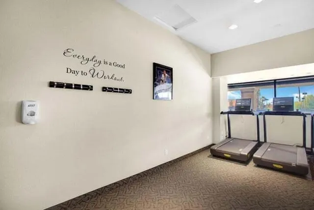 $425,000 | 786 Montana Vista Drive, Palm Desert, CA 92211