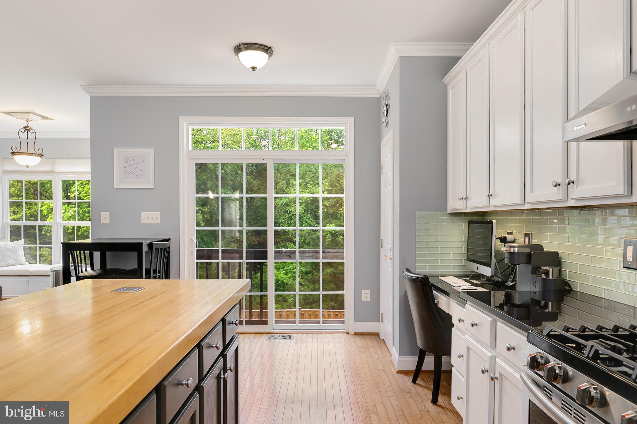 7327 Hampton Manor Place Springfield, VA 22150 - Photo 26 of 51