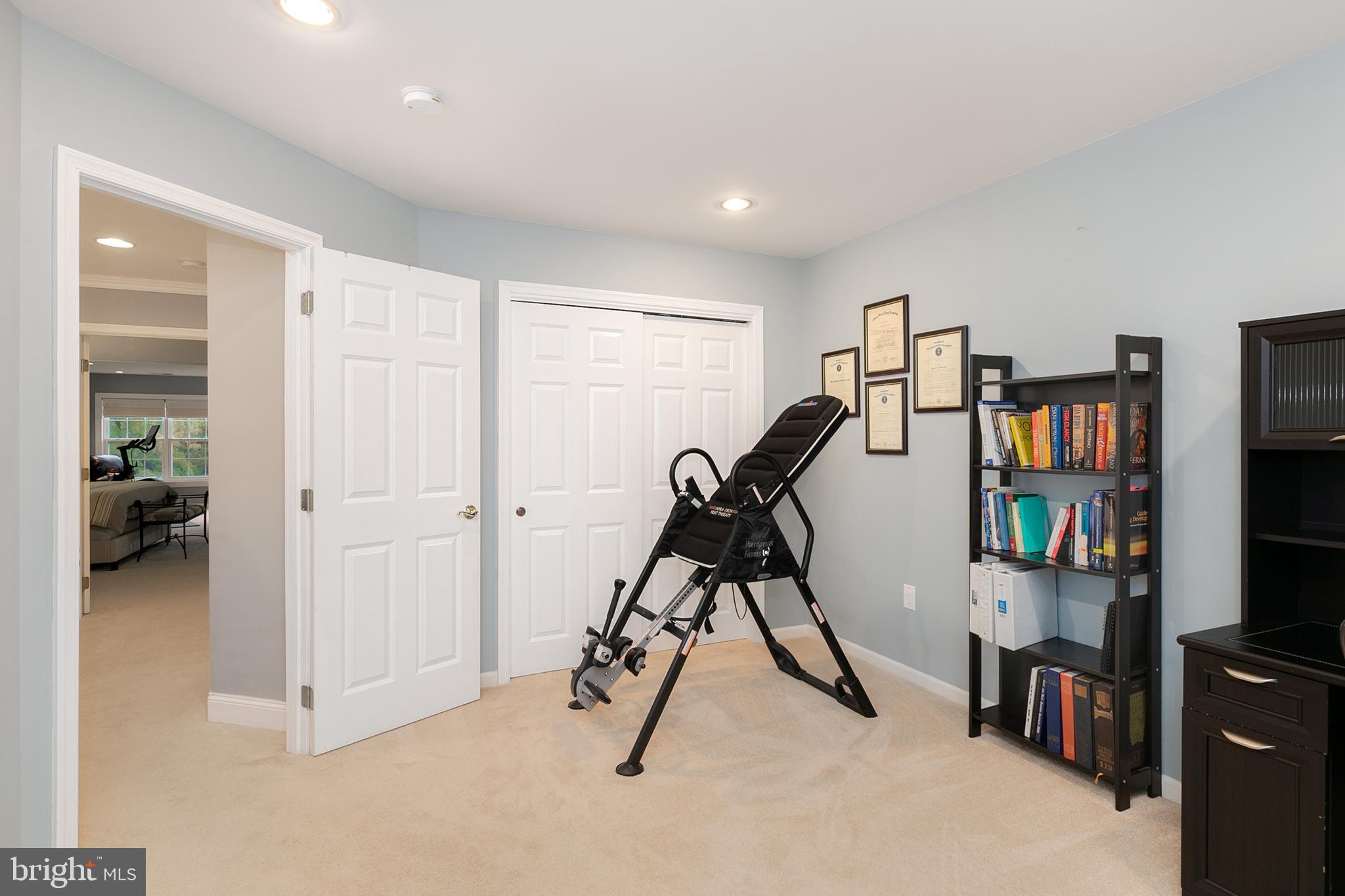 7327 Hampton Manor Place Springfield, VA 22150 - Photo 33 of 51