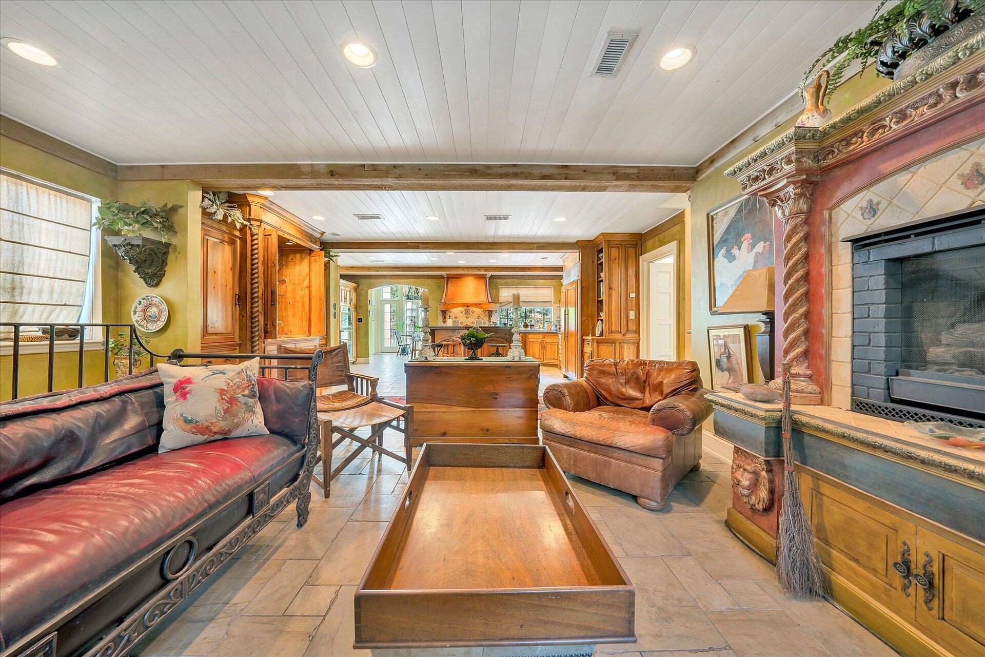 15 Cardinal Road Southeast Roanoke, VA 24014 - Photo 42 of 95 38