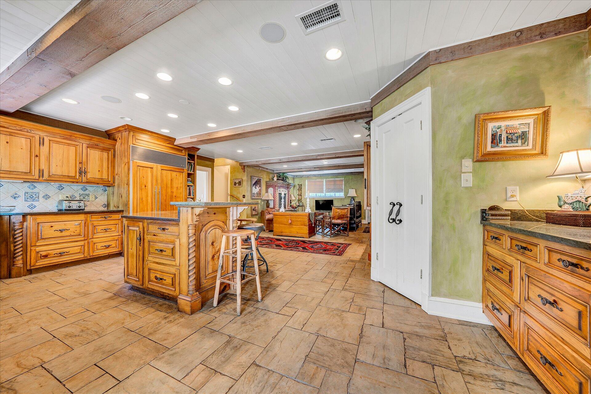 15 Cardinal Road Southeast Roanoke, VA 24014 - Photo 49 of 95 45