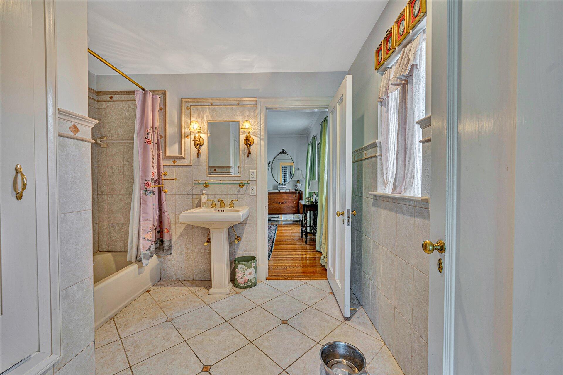 15 Cardinal Road Southeast Roanoke, VA 24014 - Photo 82 of 95 081-DSC00046